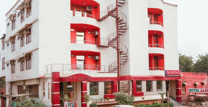 Hotel Fabexpress Alpine Agra  Exterior foto