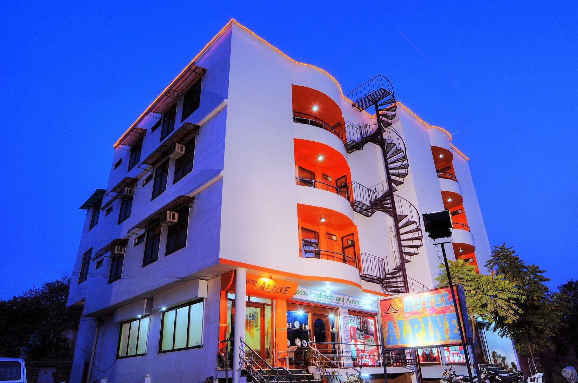 Hotel Fabexpress Alpine Agra  Exterior foto